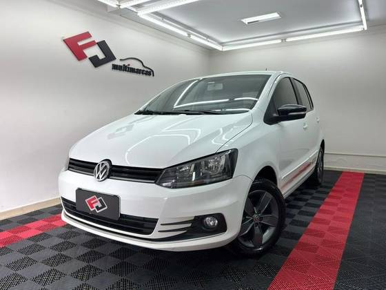 VOLKSWAGEN FOX 1.6 MSI TOTAL FLEX CONNECT 4P MANUAL VOLKSWAGEN FOX 1.6 MSI TOTAL FLEX CONNECT 4P MANUAL